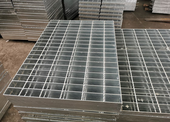 1000mm*300mm Hot-Dip Galvanized Steel Stair Sidewalk Welded Steel Grating