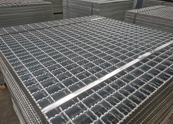 Hot Dip Galvanized Platform Steel Grating Q345 Anti Corrosive For Power Plant